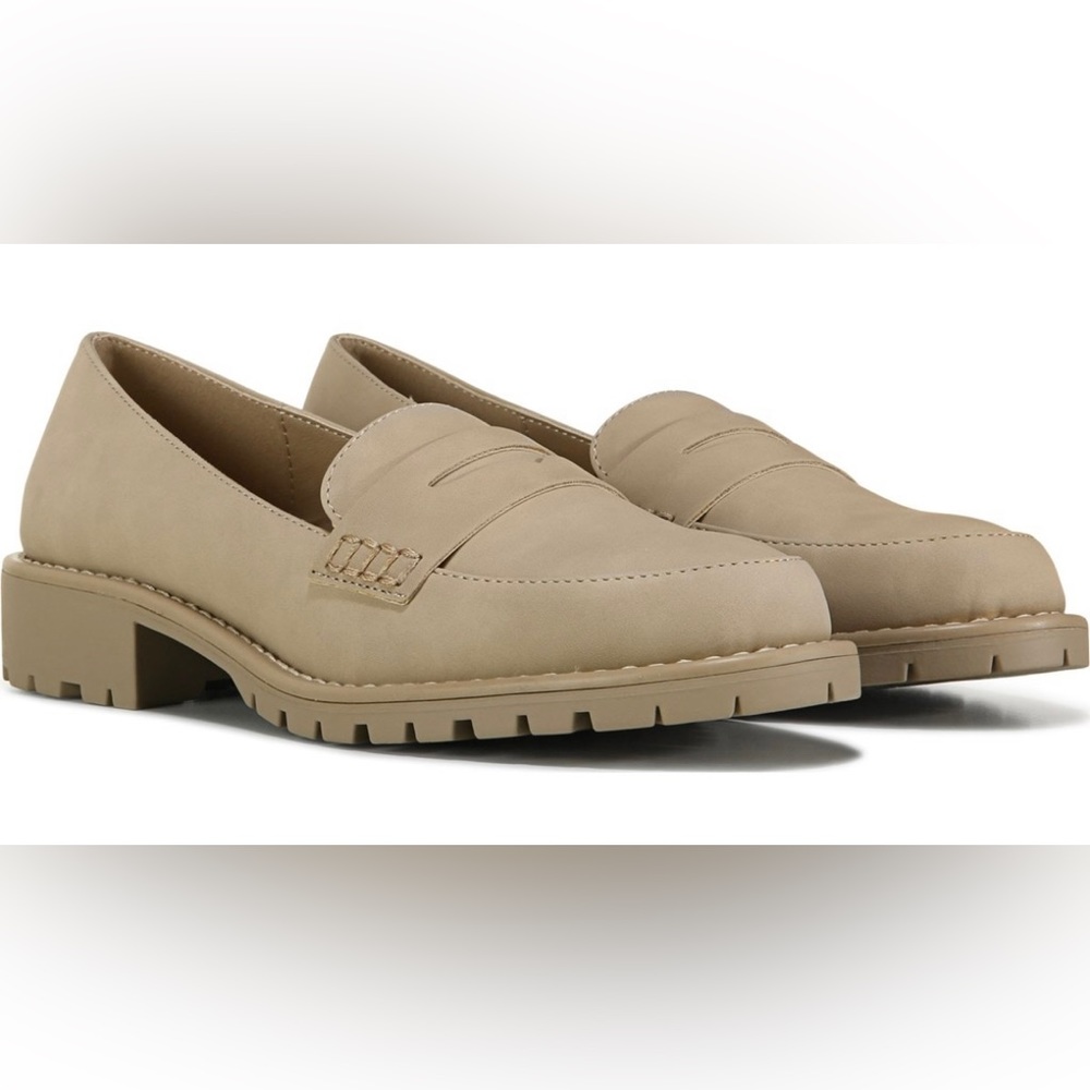 Woman’s Carley Slip On Loafer
